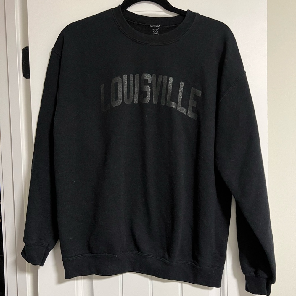Louisville black crewneck sweatshirt size medium